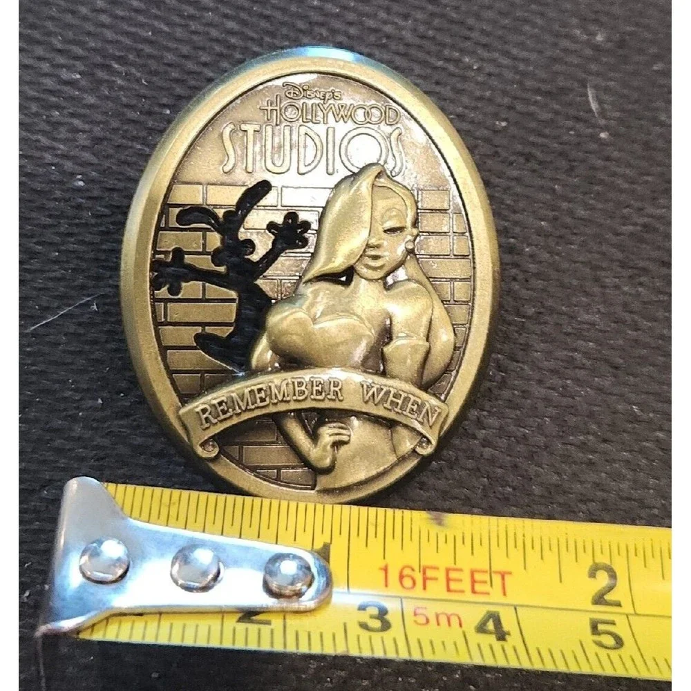 Disney pin as